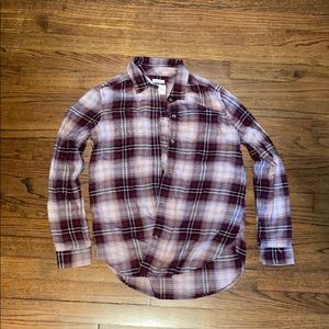 American Eagle Women’s flannel button down